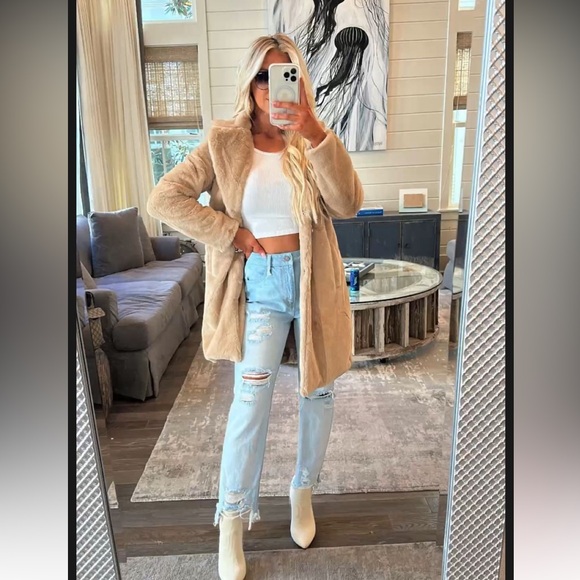 Faux fur long jacket - Picture 1 of 4